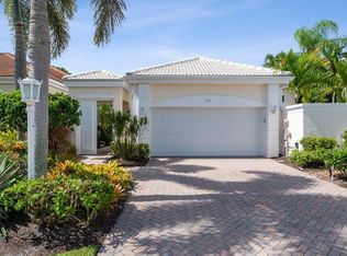 119 Coral Cay Dr, Palm Beach Gardens, FL 33418