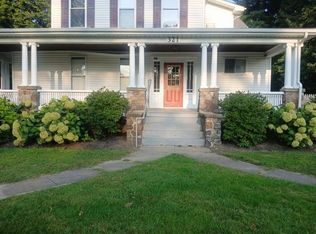 321 Grant St APT 3, Geneva, OH 44041