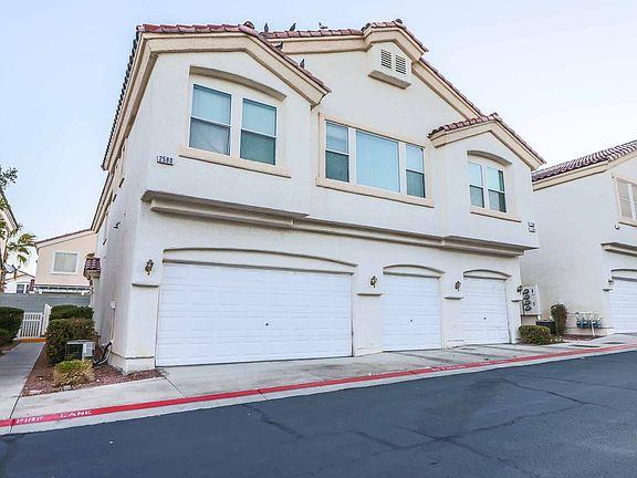 2nd image of 2580 Land Rush Dr