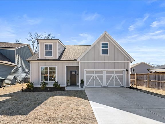 2nd image of 135 Bowers Estates Rd