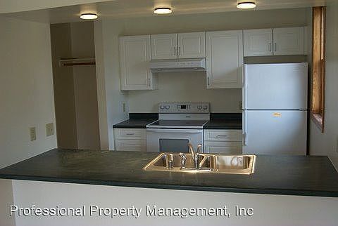 2nd image of 204 E Pine St APT 2