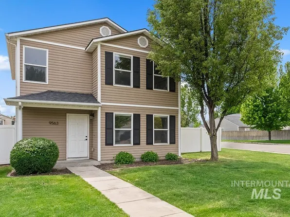 9563 W Weir Hollis Dr, Boise, ID 83709