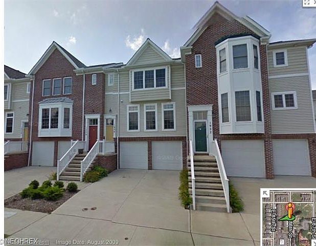 1st image of 1924 E 86th St