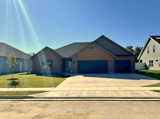 2770 Liette Dr, Troy, OH