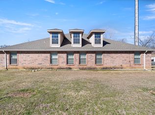 2335 N Elm St UNIT 4, Denton, TX 76201