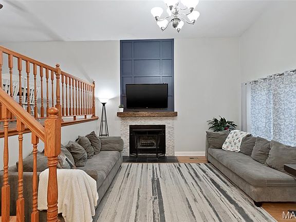 3rd image of 7213 Burgess Dr