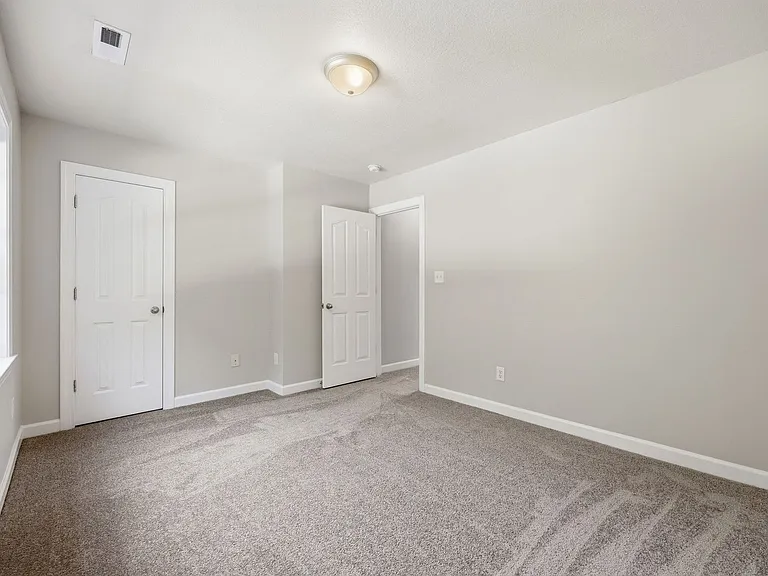 404 Springwood Dr — Photo 27