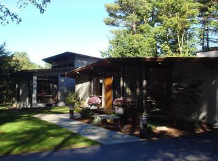 16 Raynor Rd, Sudbury, MA 01776