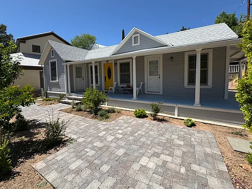 46 Howell Ave Photo 1