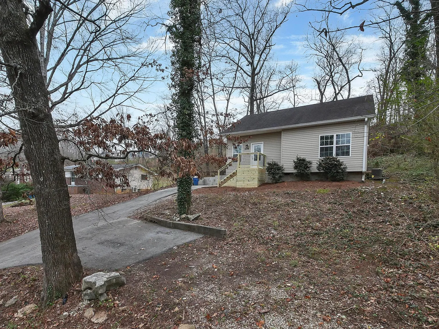 2 bed, 994 sqft, $1,550 — Photo 3