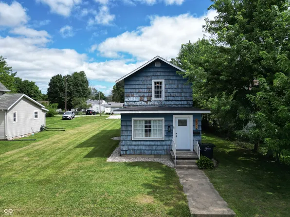 2512 N A St, Elwood, IN 46036
