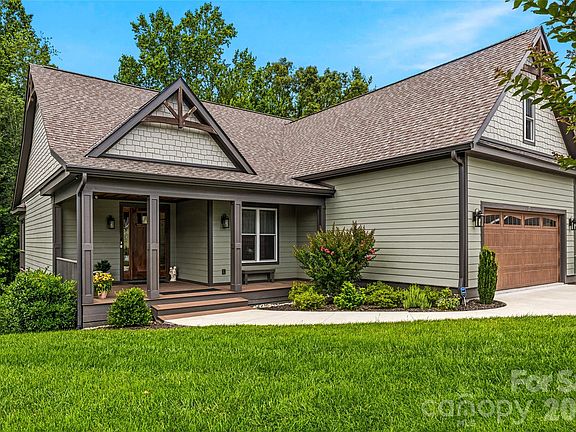 2nd image of 25 E Williams Meadow Ct