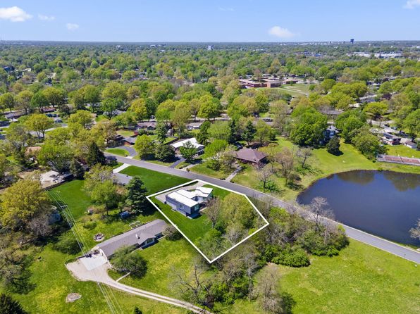2860 E Southern Hills Boulevard, Springfield, MO 65804