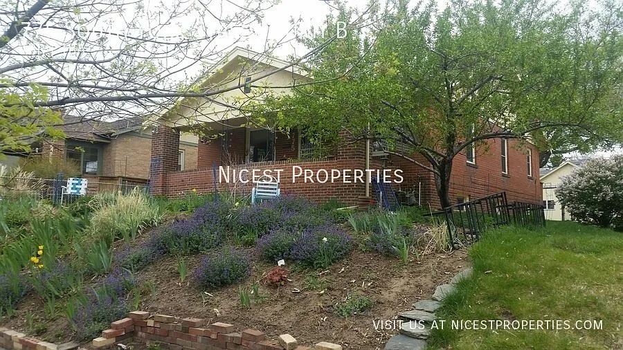 775 S York St -Unit B - 1 ROOM for rent(shared living not the whole house) — Photo 2