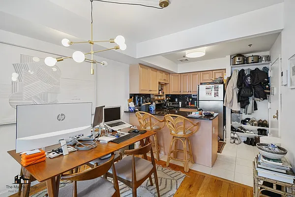 Rented by Bold New York | media 23