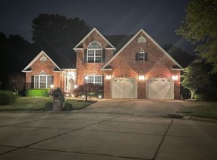 165 Sundown Rdg, Maryville, IL 62062