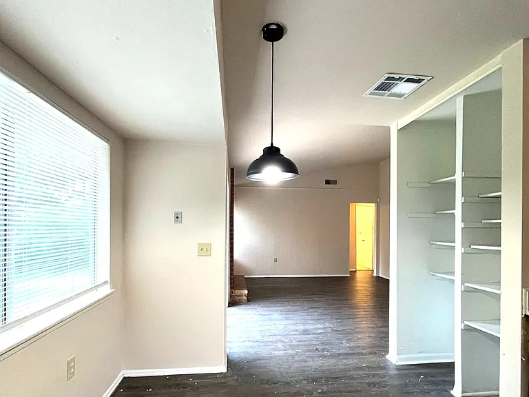 7607 Sage Oak Dr — Photo 4