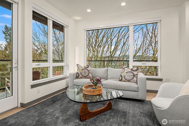 4th image of 11903 NE 128th Street #414