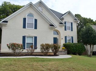 1916 Tall Cedars Rd, Knoxville, TN 37922