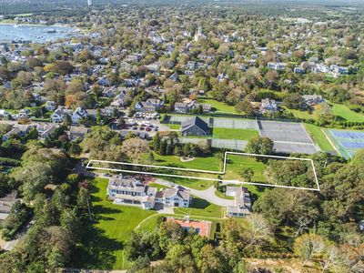 102 Peases Point Way S, Edgartown, MA, 02539