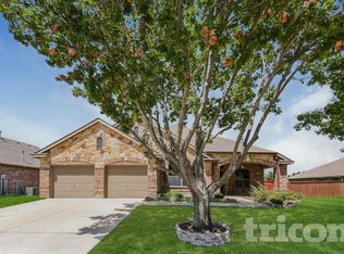 209 Bugle Call Rd, Forney, TX 75126