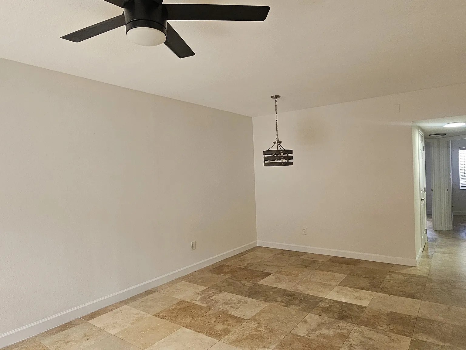 13215 Villa Vista Dr — Photo 2
