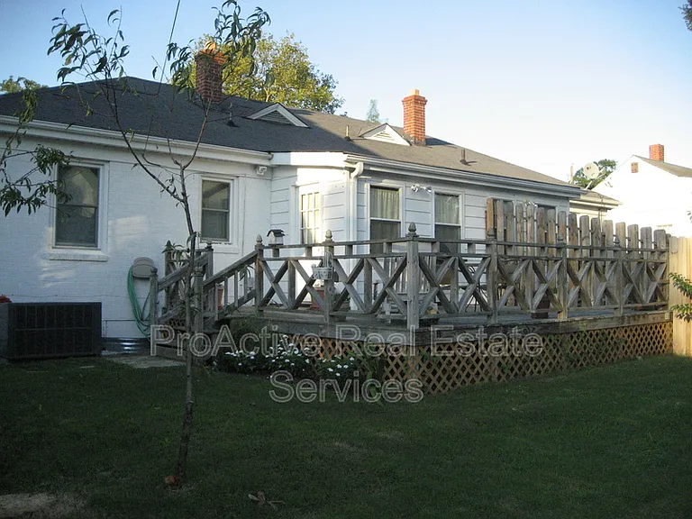 725B Carolina Ave — Photo 18