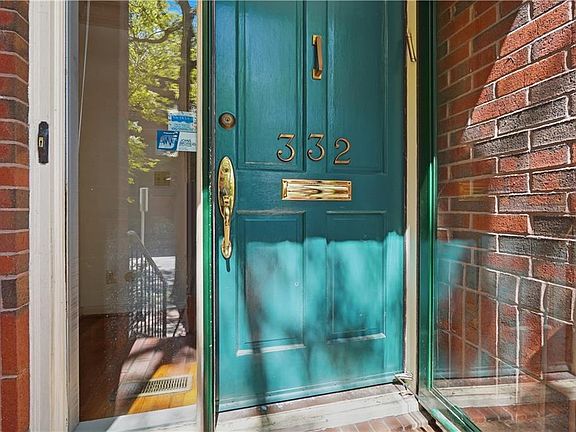 3rd image of 332 College Pl