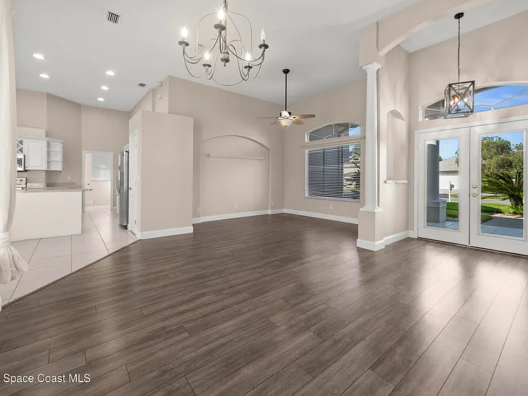 768 Harrier Ct — Photo 19