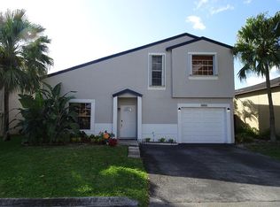 6490 NW 197th Ln, Miami, FL 33015
