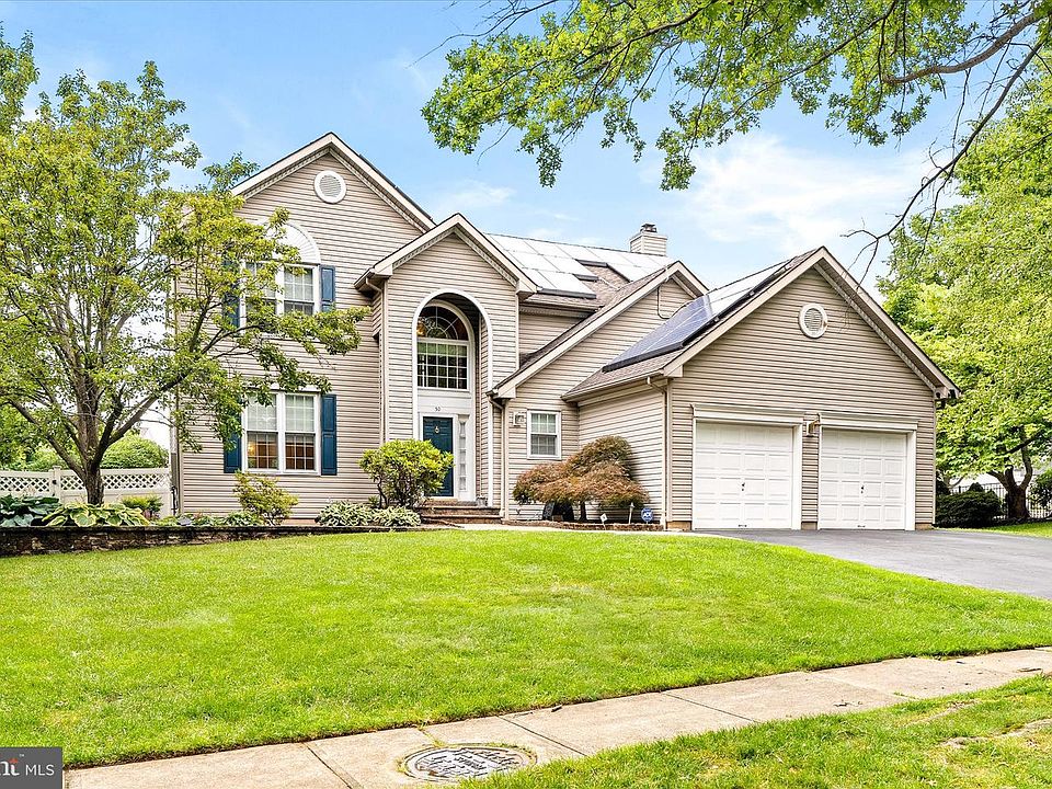 1st image of 30 Inverness Ln