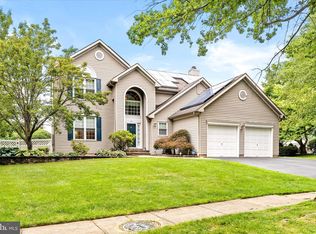 30 Inverness Ln, East Windsor, NJ 08520