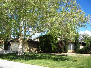 44030 Fenner Ave, Lancaster, CA 93536