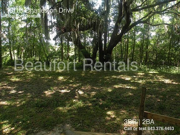 5th image of 1611B Charleston Dr