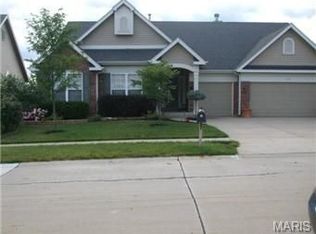 219 Palisades Ridge Ct, Eureka, MO 63025
