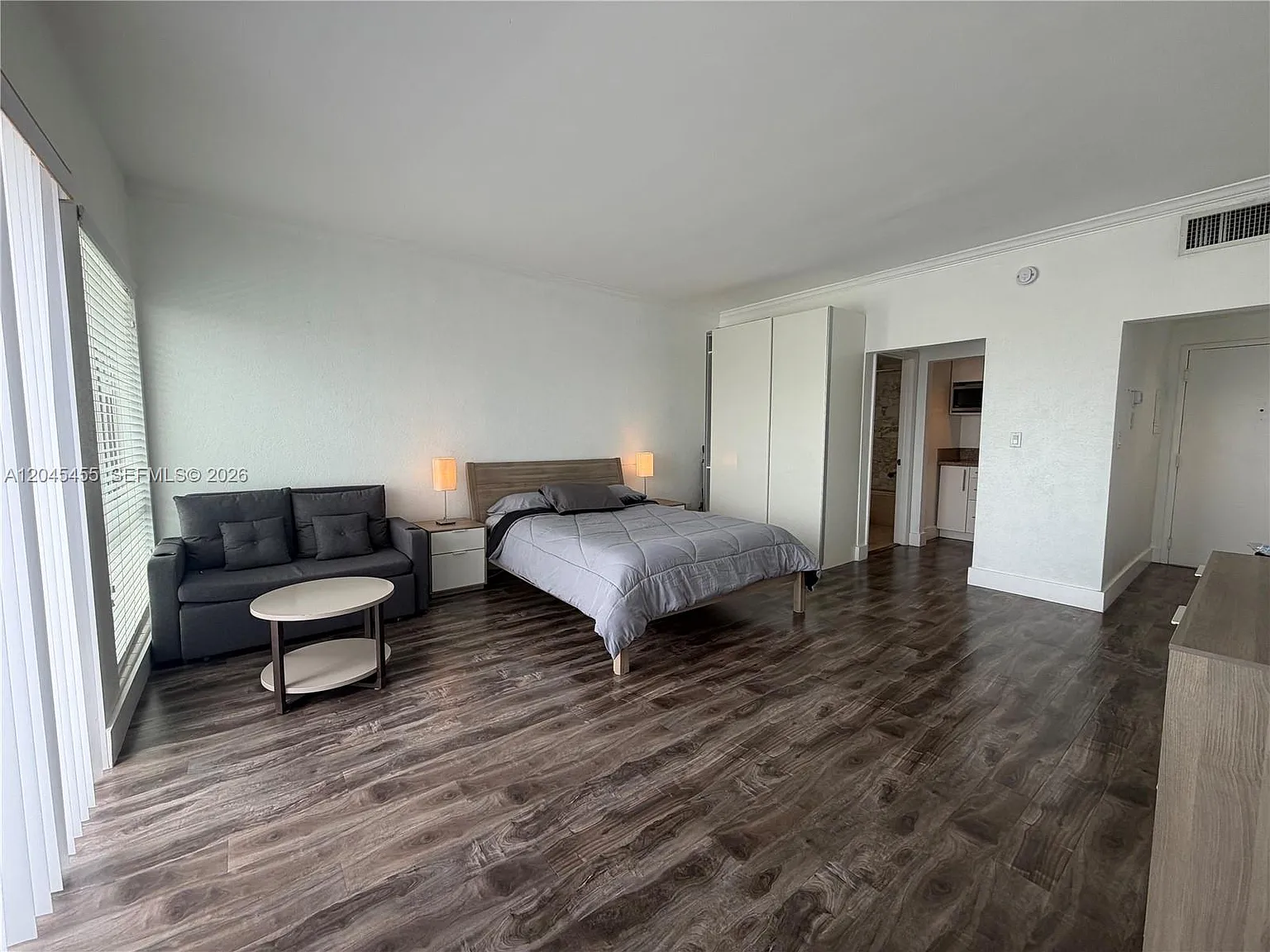 David William Hotel Condo — Photo 3