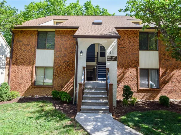 3279 Forest Ridge Rd, Roanoke, VA 24018