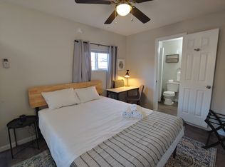 309 Pacific Ave SW #4, Albuquerque, NM 87102