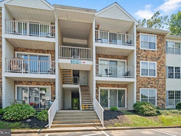52 Willow Ct