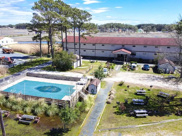 6570-208 Coachs Ln, Chincoteague Island, VA 23336