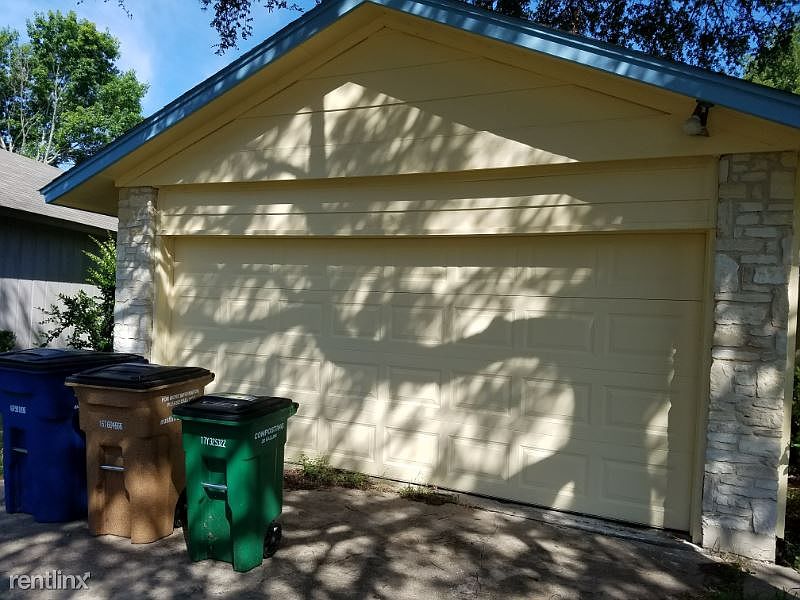 2nd image of 3820 Arrow Dr