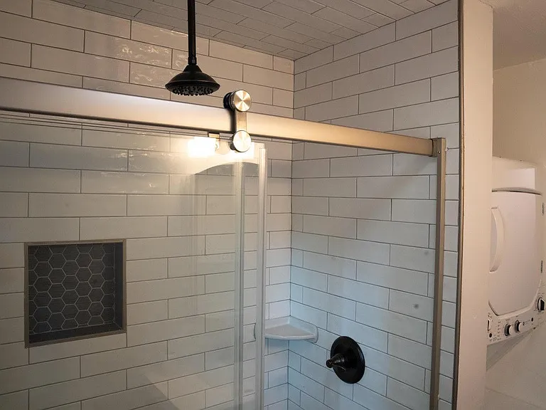 7 Haines St #A — Photo 11