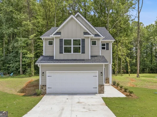 318 Stonington Dr, Mount Airy, GA 30563