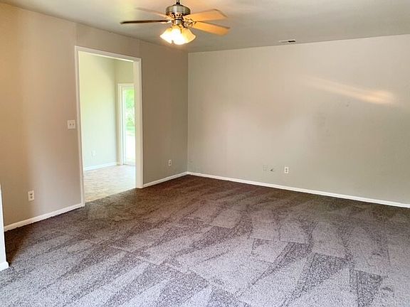 3rd image of 2259 N Curry Dr
