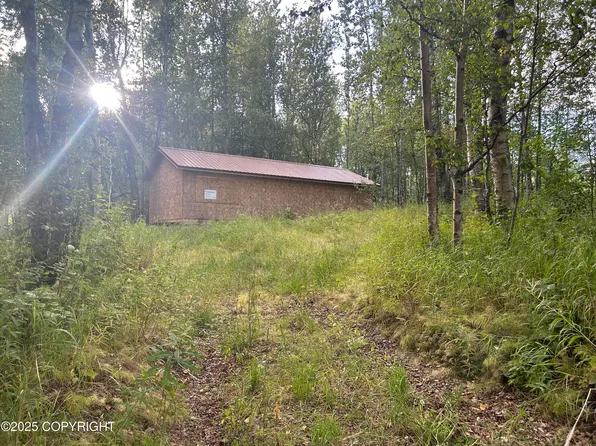 8812 S Starlight Ln, Wasilla, AK 99623