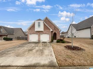 1108 Garnet Dr, Calera, AL 35040