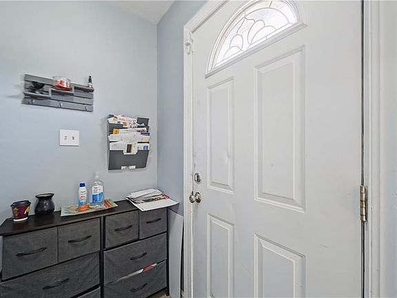 4th image of 103 Santa Barbara Dr