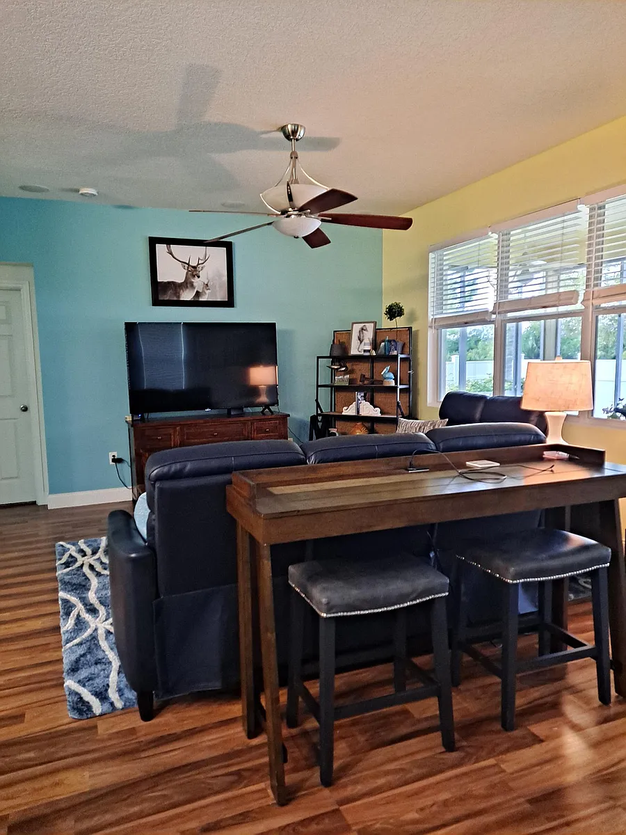 Building Photo - 528 Aeolian Dr