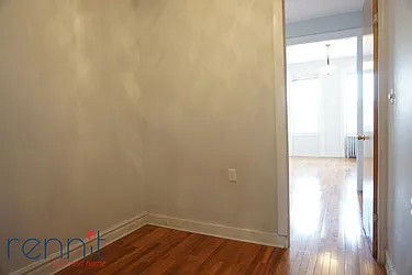 Rented by Rennit Inc.