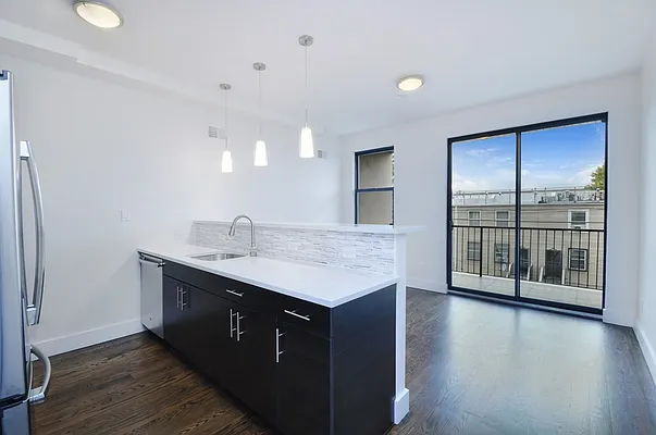 Sold by Corcoran | media 25
